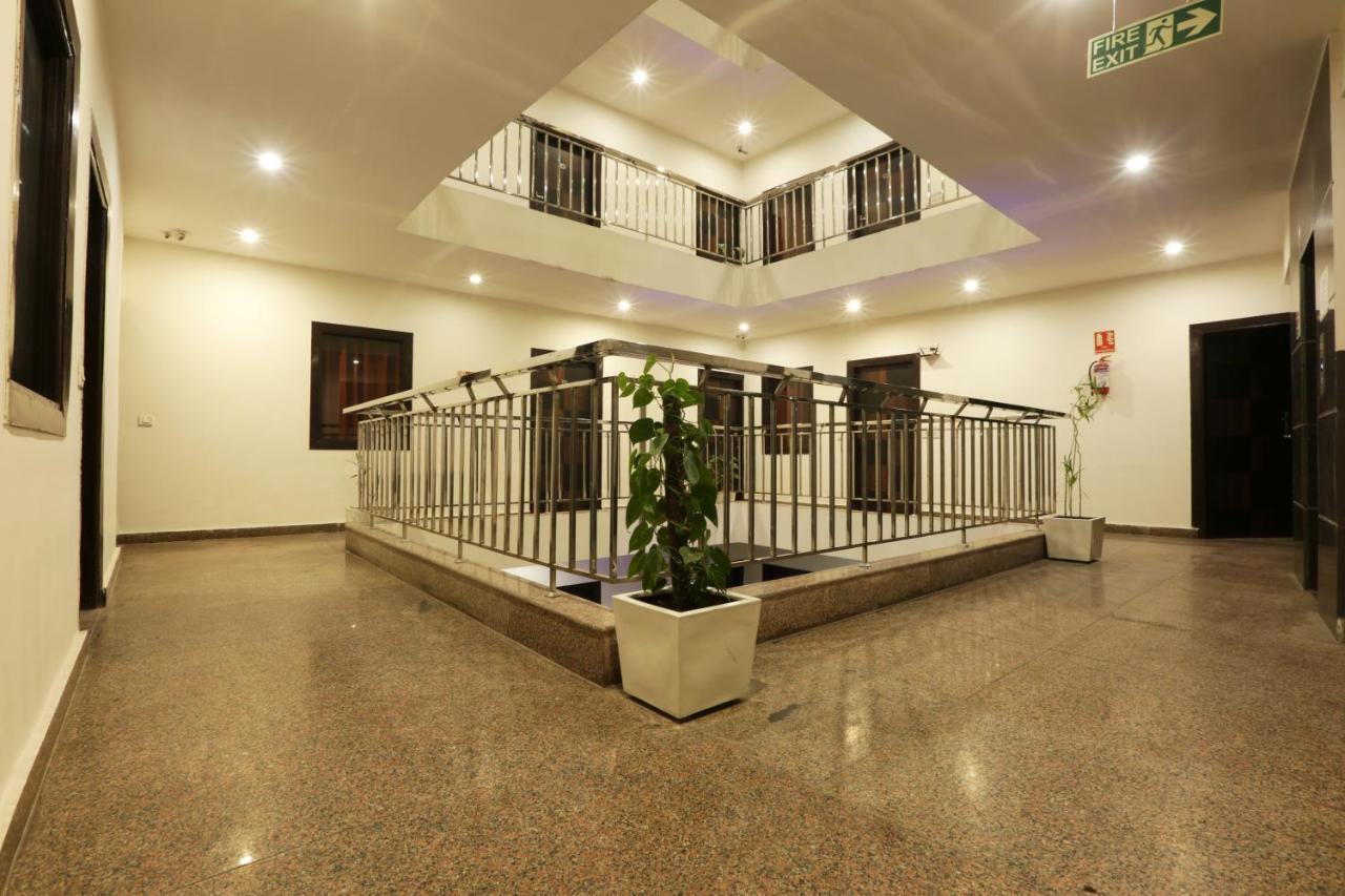 Hotel Airport Star New Delhi Exterior photo