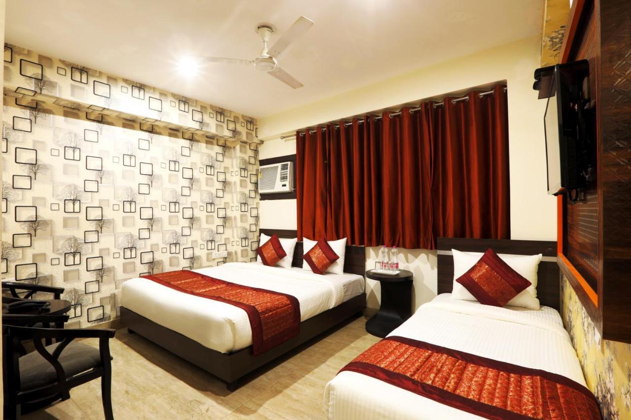 Hotel Airport Star New Delhi Exterior photo